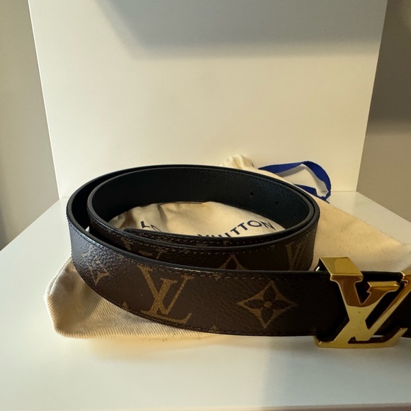 Louis Vuitton Belt - Picture 1 of 3